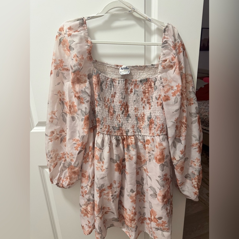 New Puff Sleeve Dresss